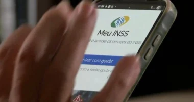 news 1975 1790008392